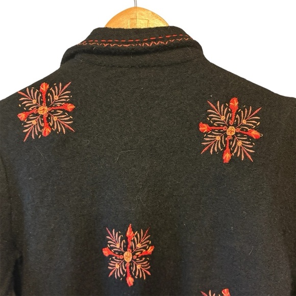CoVelo Black Coat Red Embroidered Floral Felted Boiled Wool Jacket, size Small - Picture 10 of 14